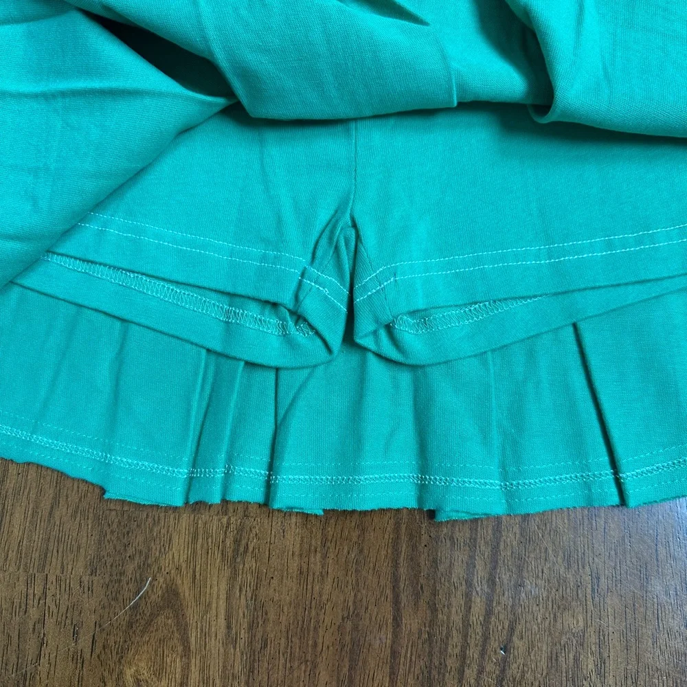 Boden Green Pleated Skort with White Trim 9-10 yrs nwot - Picture 4 of 6